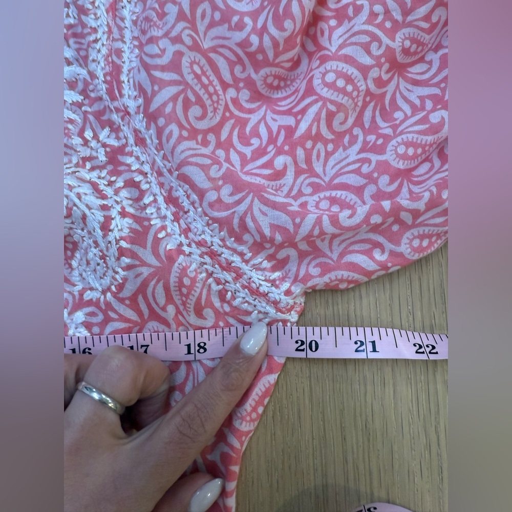 Dolman Pink Embroidered  Embellished Tunic Size Medium 2407 - Picture 12 of 13